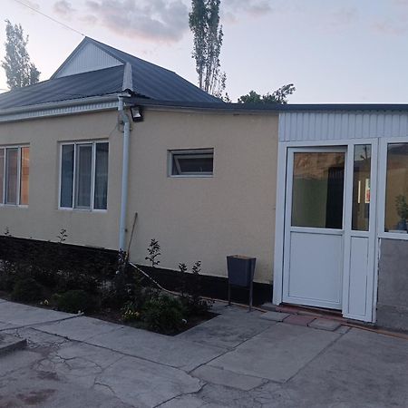 Guest House Lola Kochkorka Exterior foto